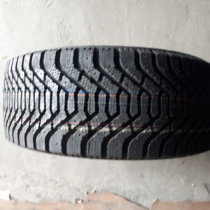 Goodyear UltraGrip500